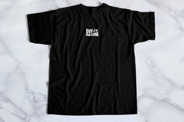 Camiseta Básica Oveja Negra - Imagen 2